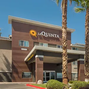 La Quinta & By Wyndham Vegas Nellis Hotell